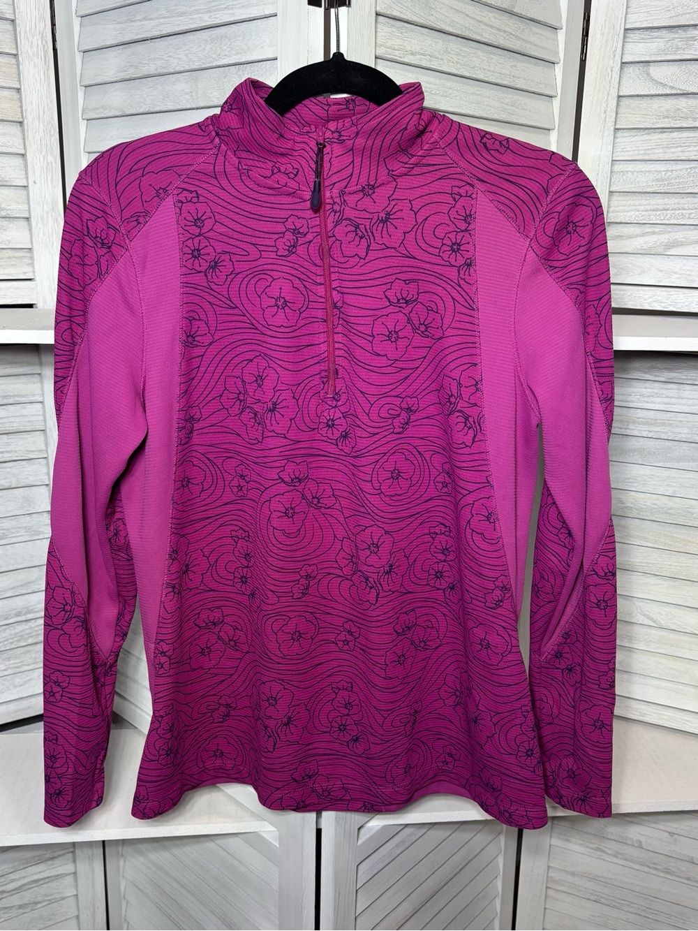 L.L. Bean Pink Floral Print 1/4 Zip Pullover Athletic Top Women's Size Medium